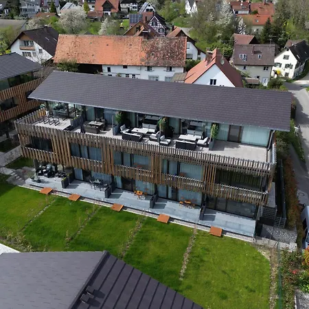 Holiday home Bodensee Penthouse 23d - Seesicht - Billiard - Massage - Bbq - Tischkicker - Panorama Exklusive Ohningen