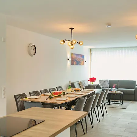 Holiday home Bodensee Penthouse 23d - Seesicht - Billiard - Massage - Bbq - Tischkicker - Panorama Exklusive *
